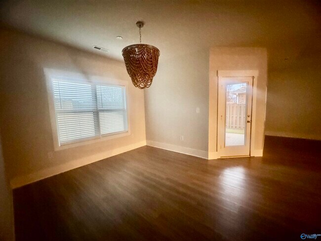 Building Photo - 9133 Monteagle Blvd SE