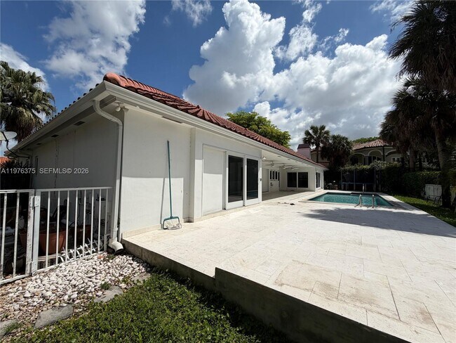 Building Photo - 4934 NW 94th Doral Pl