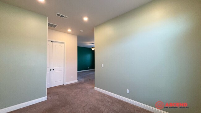 Building Photo - Amazing Home Off Calloway and Snow Rd!