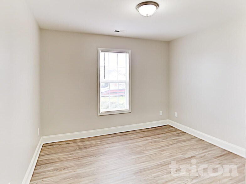 Building Photo - 1115 Landen Chase Drive