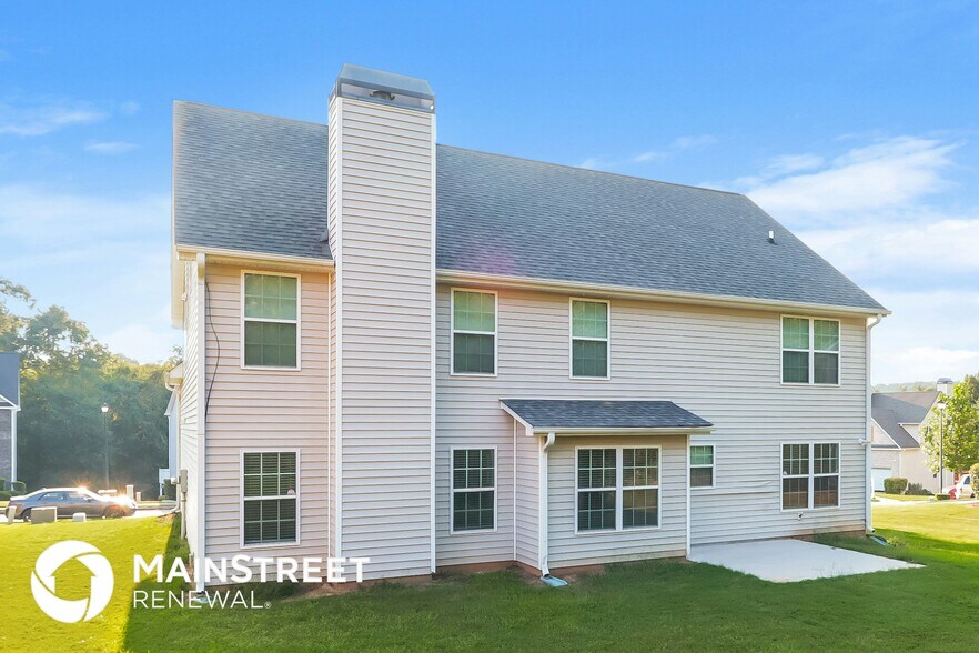 Building Photo - 1731 River Mill Trail NE