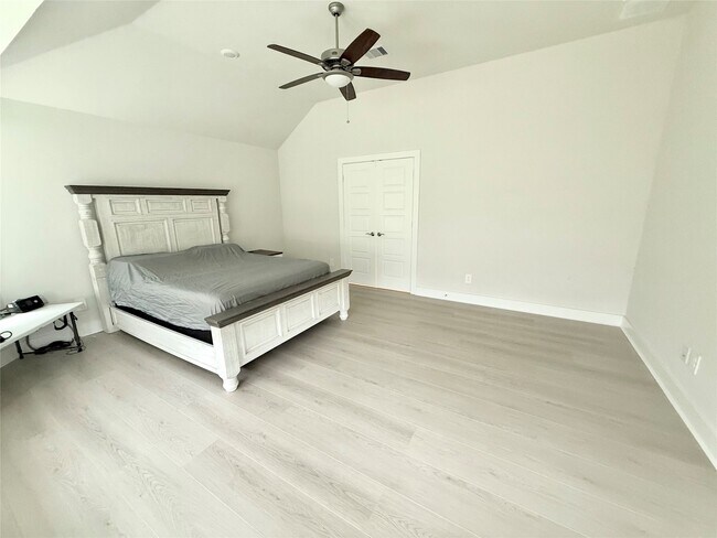 Building Photo - 10325 S Goshawk Trl
