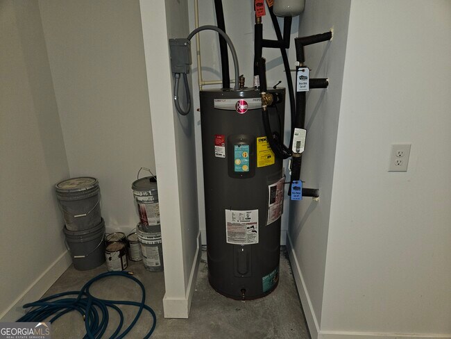 Building Photo - 219 Andalusa Ct