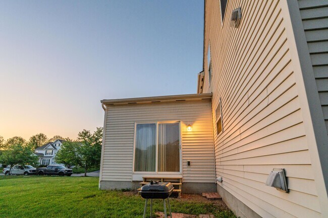 Building Photo - 2961 Keannen St