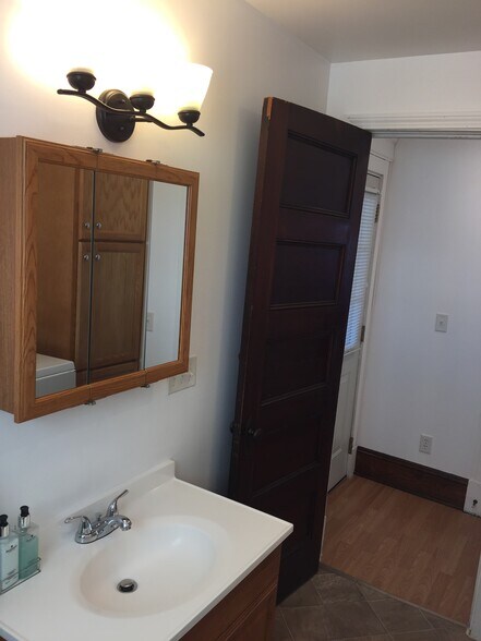 Bathroom - 56 Genesee St