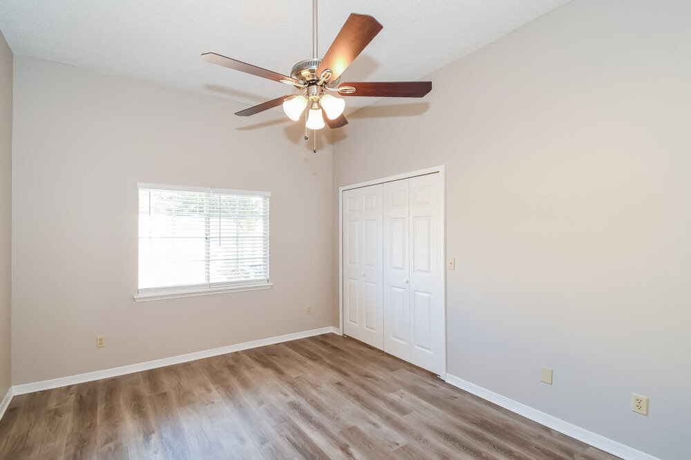 Building Photo - 7737 Manassas Ct E