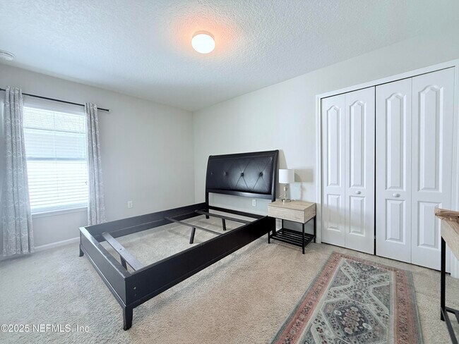 Building Photo - 304 Green Turtle Ln