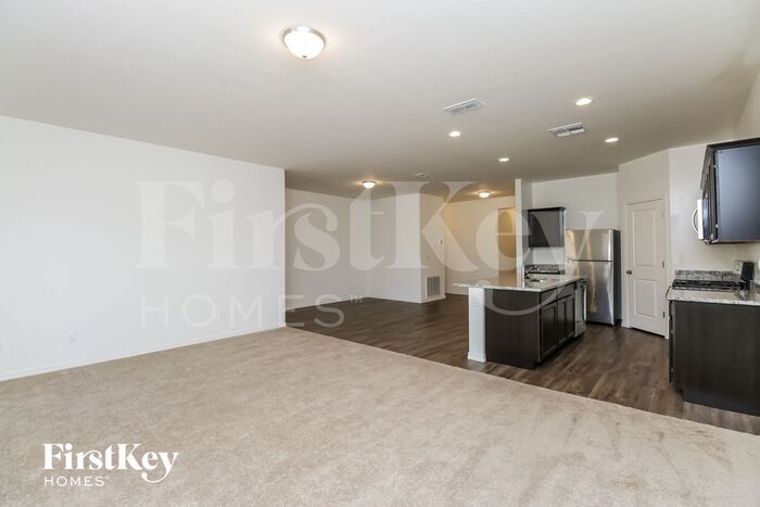 Building Photo - 357 W White Sands Dr