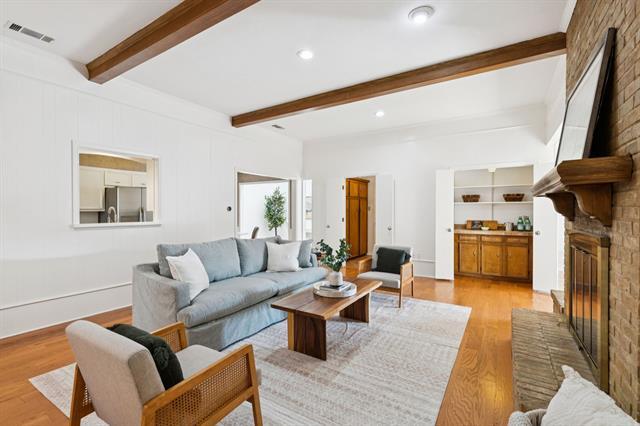 Building Photo - 9702 Summerhill Ln