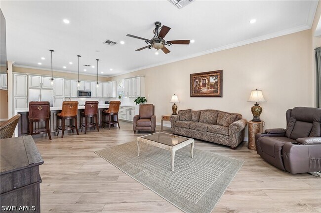 Building Photo - 8868 Lely Island Cir