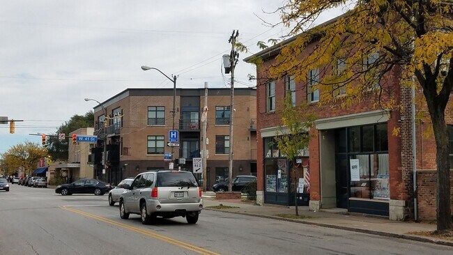 Building Photo - 4300 Apple Ave