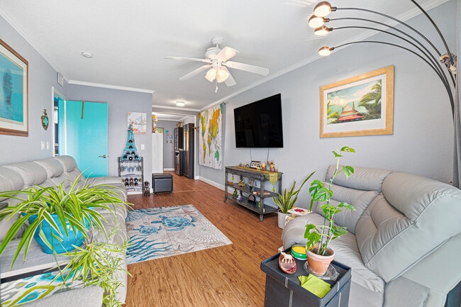 Building Photo - 112 Doolen Ct