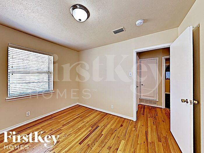 Building Photo - 13630 Onyx Ln