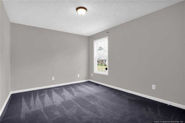 Building Photo - 112 Camrose Ct