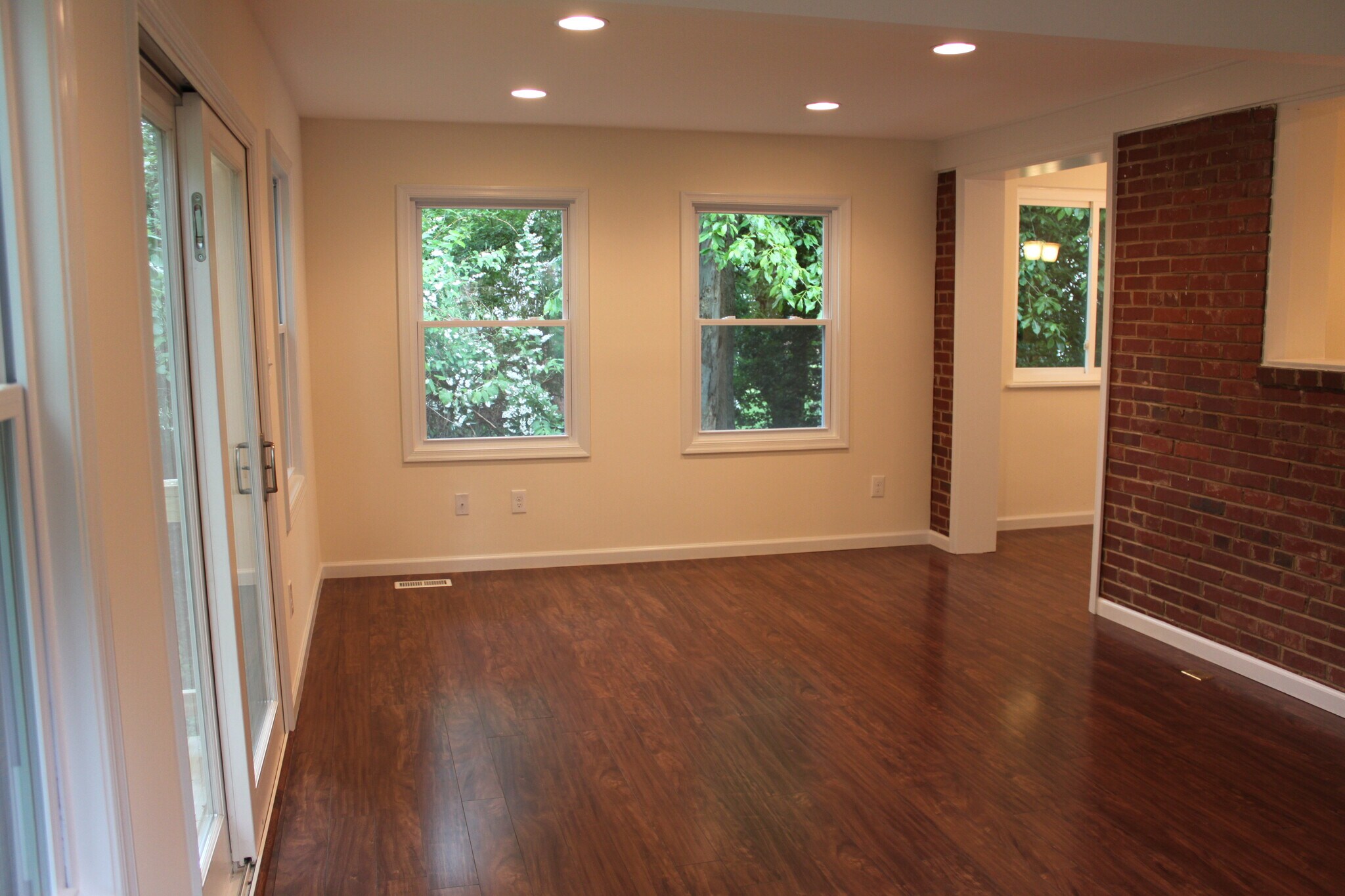 Building Photo - 7003 Murray Ct