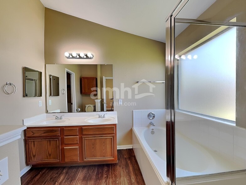 Building Photo - 2903 Windy Hollow Ln