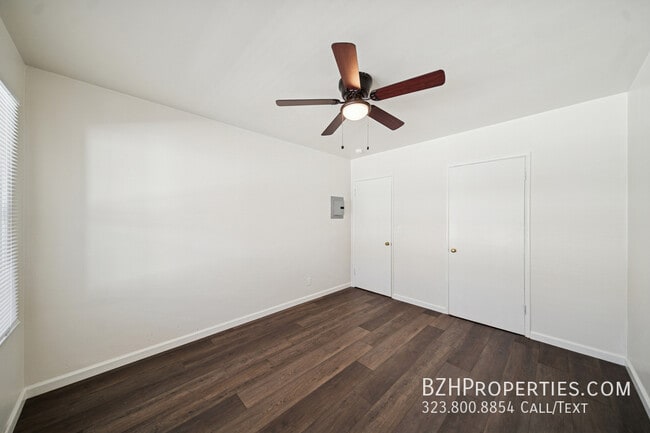 Building Photo - 5319 Vantage Ave