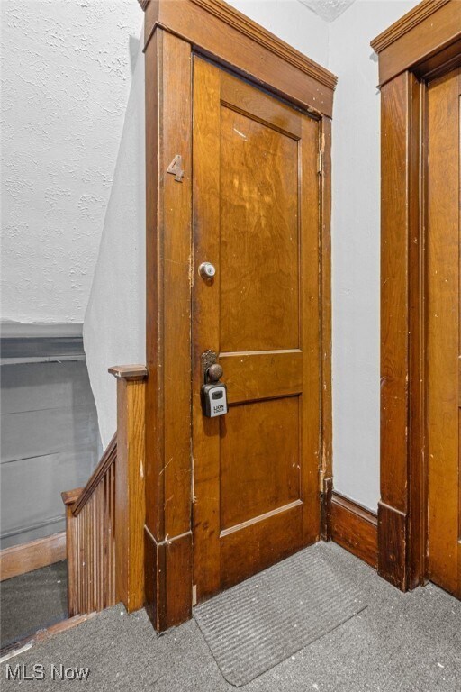 Building Photo - 1018 9th St NW