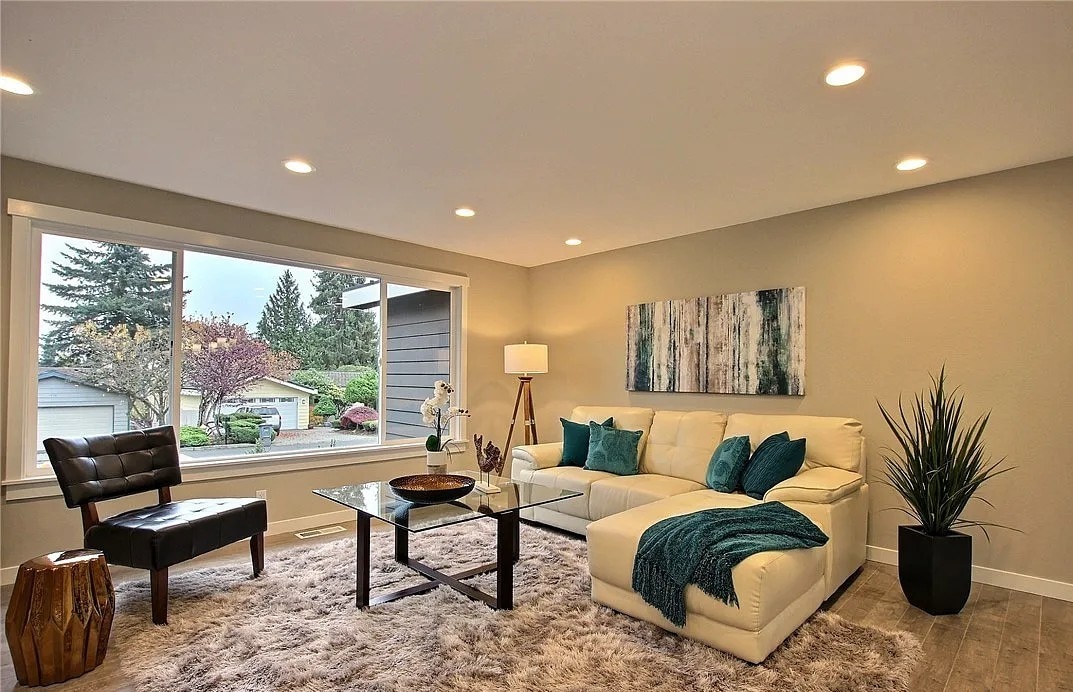 Building Photo - 1415 175th Pl NE