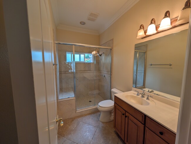 Bath 2 - 663 Jillian Ashley Way