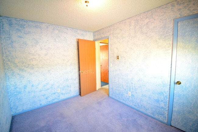 Building Photo - 2030 Pecos Pl