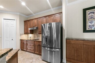 Building Photo - 11006 Longwing Dr