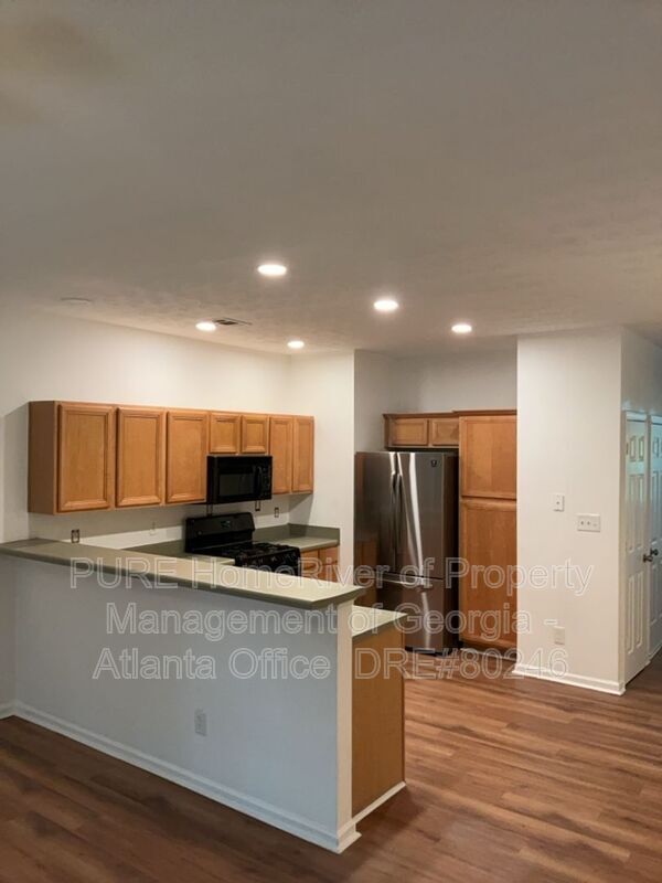 Building Photo - 768 Brookside Parc Ln