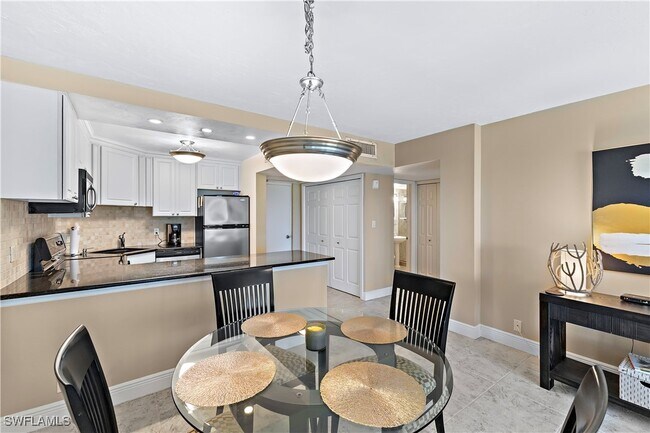 Building Photo - 1 Bluebill Ave