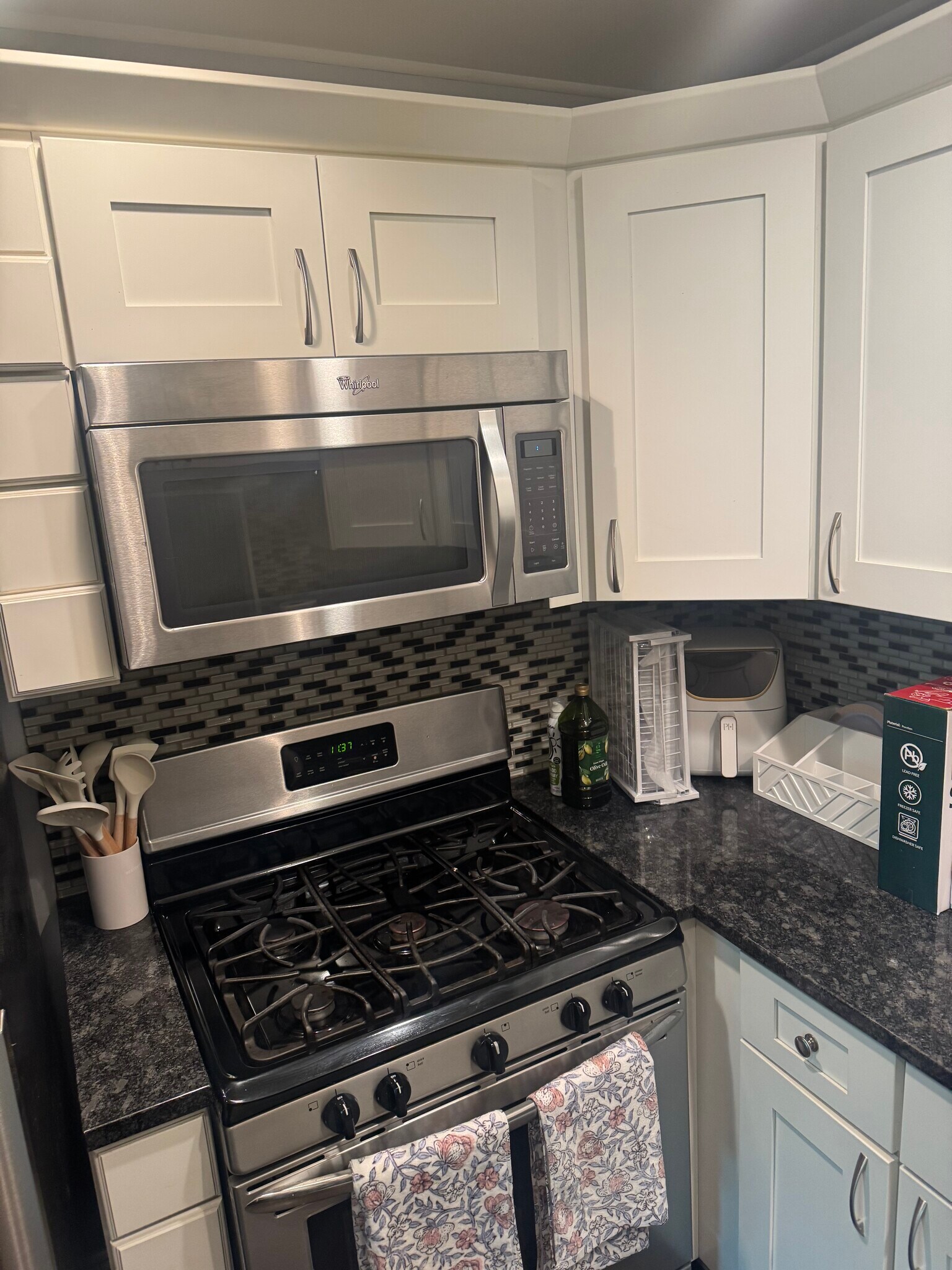 Building Photo - 4412B Aberdeen Dr