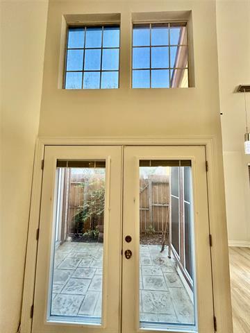 Building Photo - 3115 Royal Gable Dr
