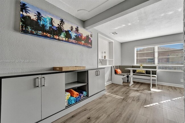 Building Photo - 529 NW 8th St