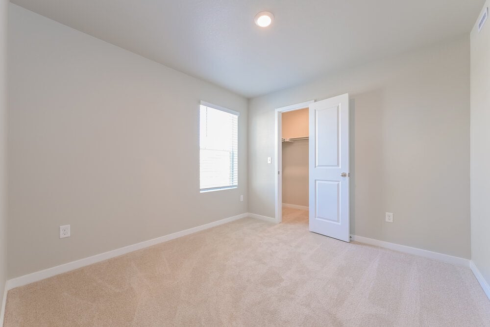 Building Photo - 7412 Poudre St
