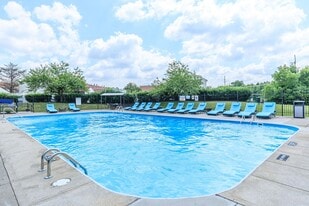 Building Photo - Park Club Apartments