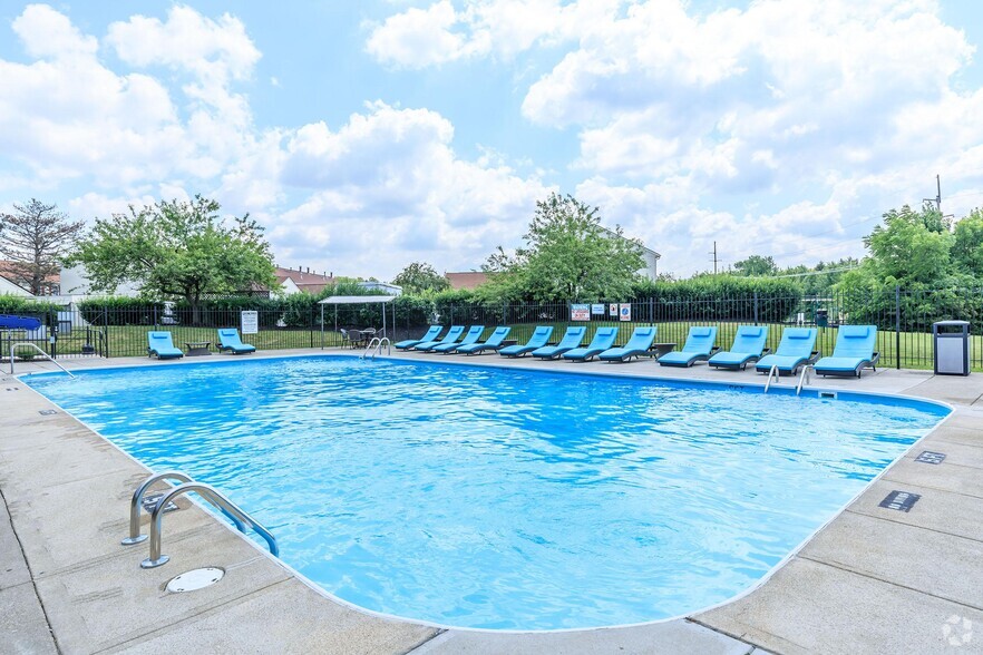 Photo of Park Club Apartments