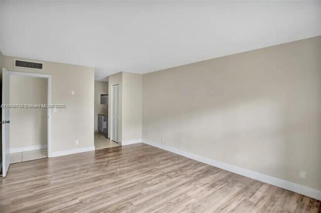 Building Photo - 6361 N Falls Cir Dr