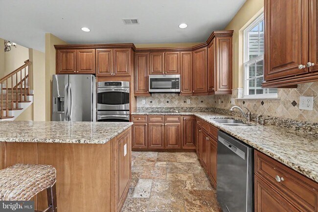 Building Photo - 228 Leffler Cir