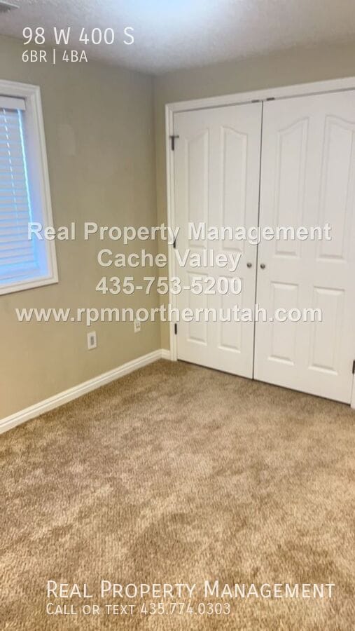 Building Photo - 98 W 400 S