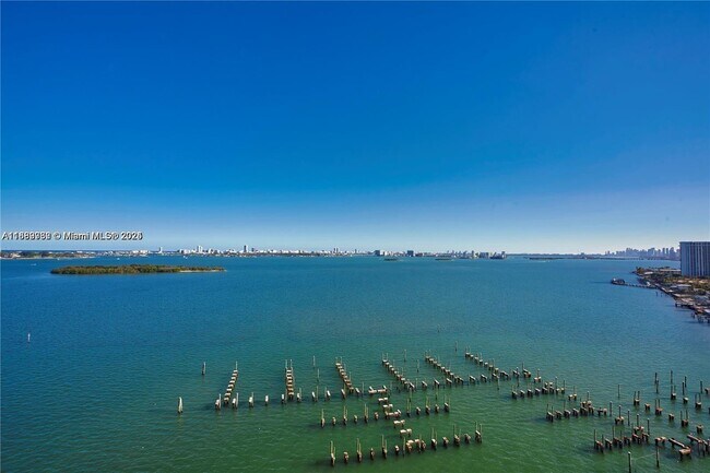 Primary Photo - 11111 Biscayne Blvd