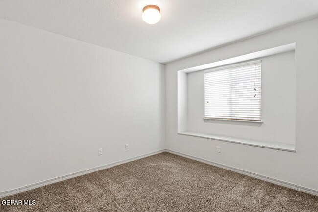 Building Photo - 12235 Joaquin Roman Ln