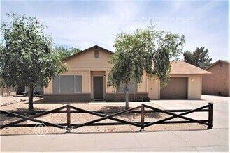 Building Photo - 6117 W Mauna Loa Ln