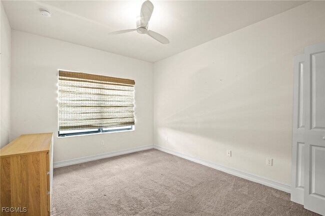 Building Photo - 15851 Portofino Springs Blvd