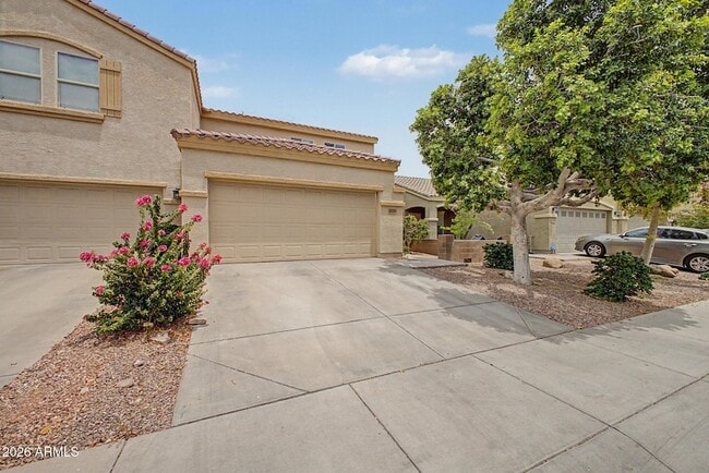 Building Photo - 8770 W Wood Dr
