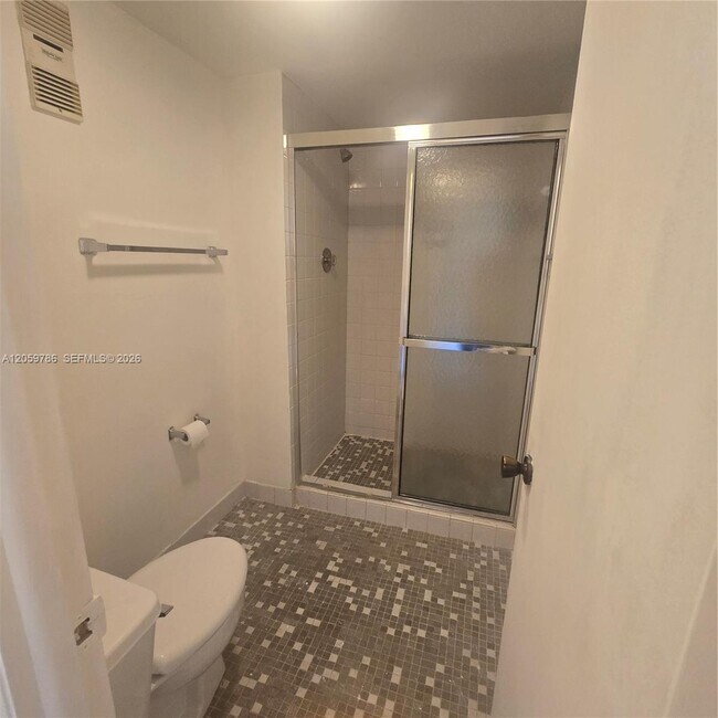 Building Photo - 8401 SW 107th Ave