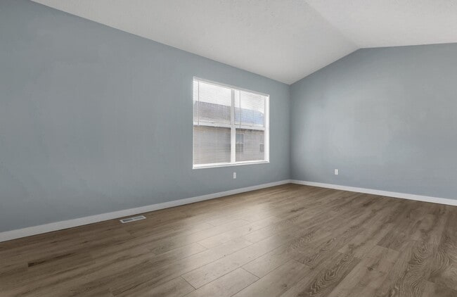 Master Bedroom - 4826 Lady Jane Ave