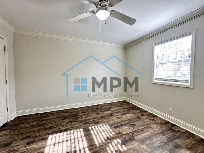 Building Photo - 117 Paula Dr