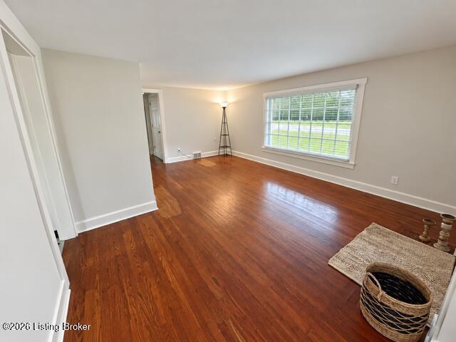 Building Photo - 210 Linney Ave