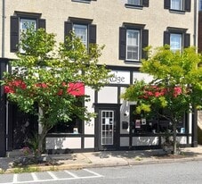 Building Photo - 227 Church St