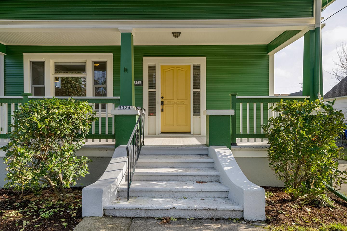 Building Photo - 5324 N Maryland Ave