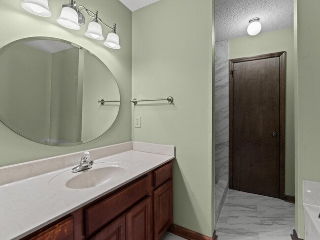 Building Photo - 115 Gaylor Dr