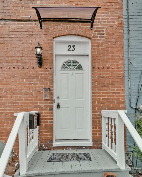 Building Photo - 23 S Jefferson St